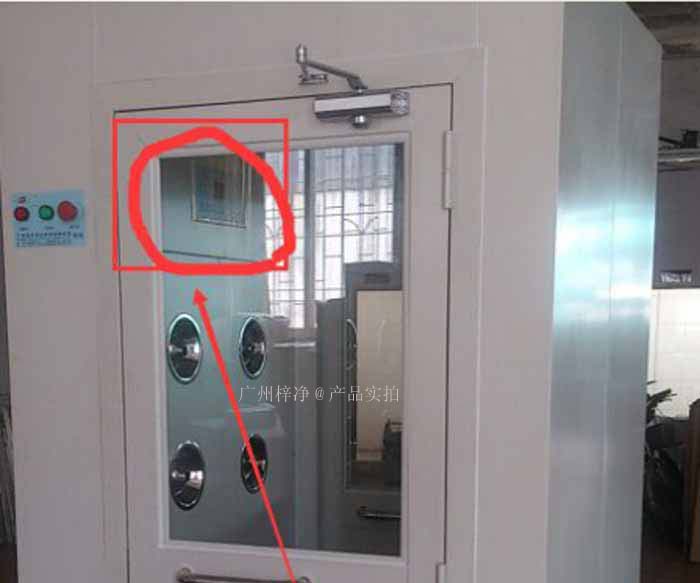 正確的控制器安裝位置不僅能確保風淋室性能穩(wěn)定，還能提高使用效率和安全性。